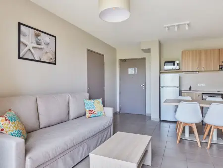 Odalys Référence Les Océanides, Appartement 6 personnes à La Londe Les Maures - Photo 4