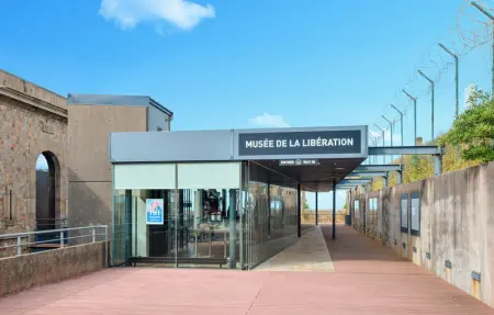 Location Maison 10 personnes à Gonneville le Theil - Photo 34