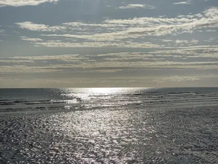 Maison de Vacances Spacieuse avec Vue Mer, Accès Plage, Terrasse et Jardin - Photo 21