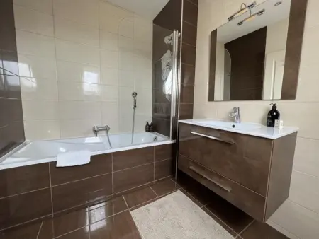 Cottage confortable à Flamanville avec wifi et parking - 4 pers. - Photo 12