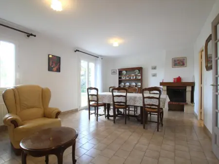 Maison spacieuse avec jardin clos, proche d'Agon-Coutainville - Photo 3