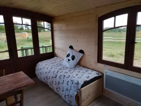 Séjour pittoresque en roulotte équipée, Maison 4 personnes à Cérans Foulletourte Cérans - Photo 4