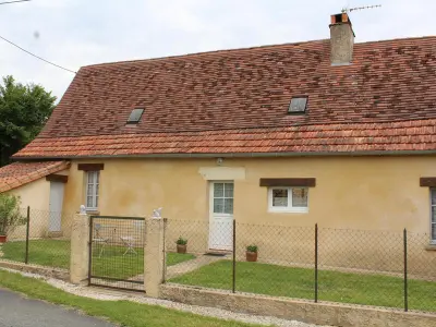 Gite à Saint Marcel du Périgord, Maison périgourdine avec jardin privé, cheminée, animaux acceptés FR-1-616-388 N°1034074