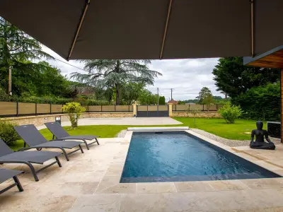 Gite à Anlhiac, Maison avec piscine privée chauffée & spa en Dordogne FR-1-616-431 N°1034110