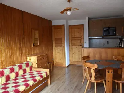 Appartement à Champagny en Vanoise, Studio cabine centre station, proche remontées - L1034865