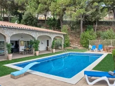 Maison à Begur, Alquiler villa con piscina en Begur - L1035029