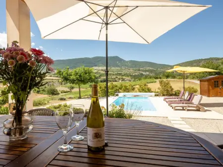Les Hauts de Jallia, Maison 6 personnes à Nyons - Photo 1