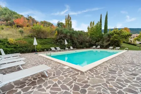 Melo, Gîte confortable avec piscine à Assise - Photo 10