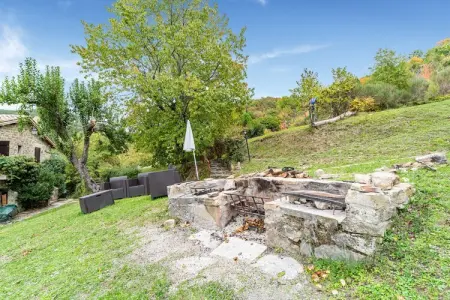 Melo, Gîte confortable avec piscine à Assise - Photo 31