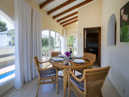 Villa El Descanso, belle maison moderne avec grand jardin et piscine - Photo 13