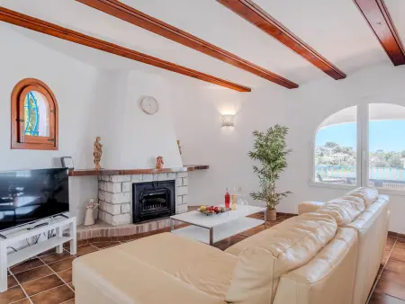 Villa Luisa, grande villa avec piscine proche de la mer - Photo 2
