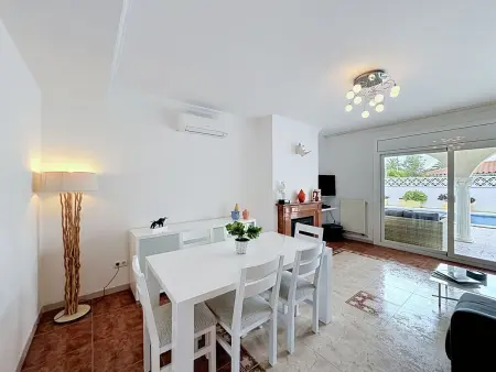 Requesens, Maison 6 personnes à Empuriabrava - Photo 8