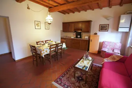 Il Frassino, Ferme à Poppi avec piscine et forêt - Photo 5