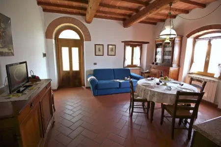 Il Cipresso, Ferme à Poppi avec piscine et vue vallée - Photo 2