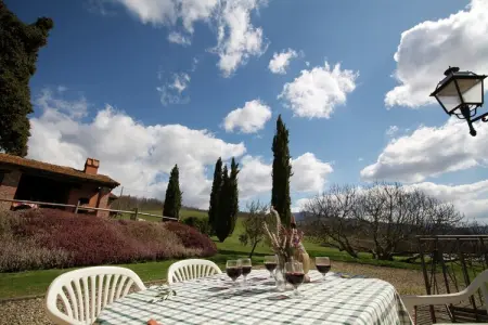 Il Cipresso, Ferme à Poppi avec piscine et vue vallée - Photo 24