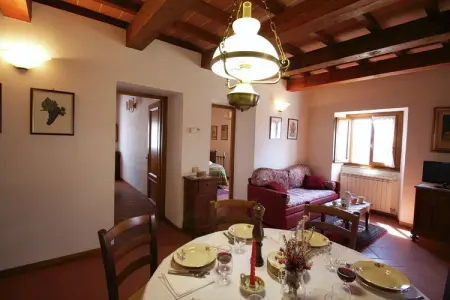 Leccio, Ferme à Casentino avec piscine et jacuzzi - Photo 15