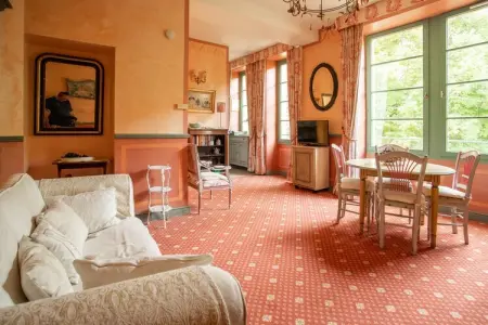 Au château près du Ventoux III, Studio au Château Montbrun avec Piscine - Photo 6