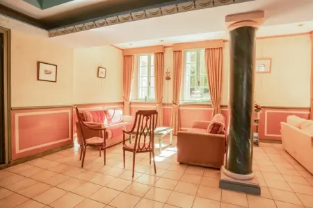 Au château près du Ventoux III, Studio au Château Montbrun avec Piscine - Photo 11