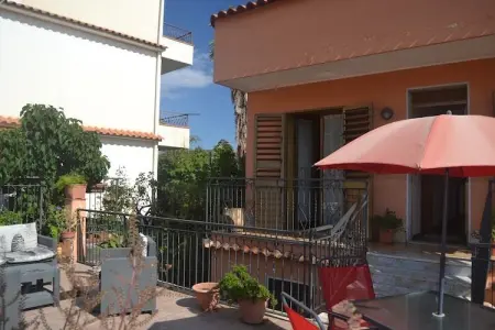 Casa con Terrazza, Maison à Giardini Naxos près de la Plage - Photo 20