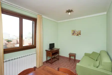 Salice, Appartement à Monte del Lago près de Trasimène - Photo 15