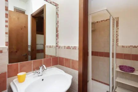 Salice, Appartement à Monte del Lago près de Trasimène - Photo 18