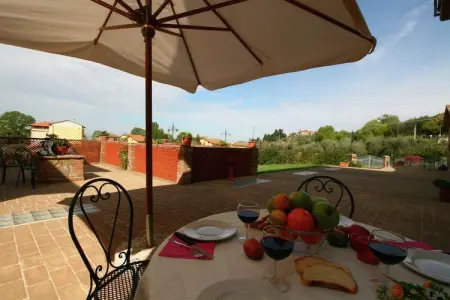 Salice, Appartement à Monte del Lago près de Trasimène - Photo 19