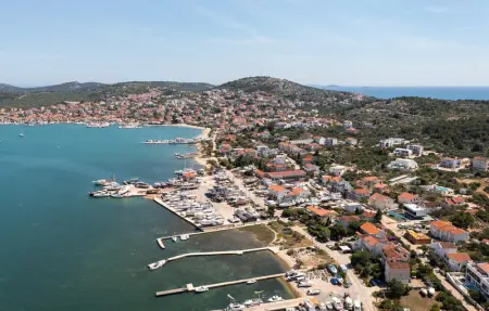 Location Maison 8 personnes à Murter - Photo 12