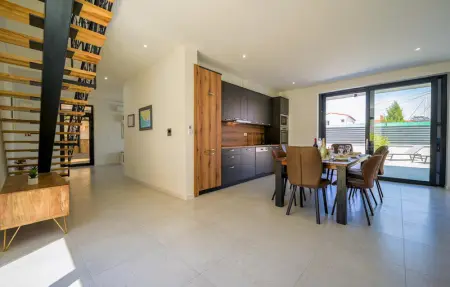 Location Maison 8 personnes à Murter - Photo 22