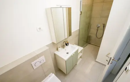 Location Maison 8 personnes à Murter - Photo 33