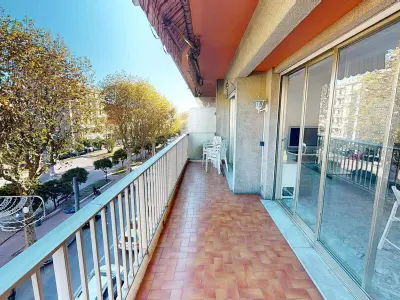 Appartement à Menton, Spacieux 2P centre Menton avec terrasse, clim et parking privé - L1038288