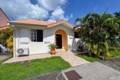 Maison à Sainte Anne, Le Cocon Tropical - A 15min à pied de la plage - L1038519