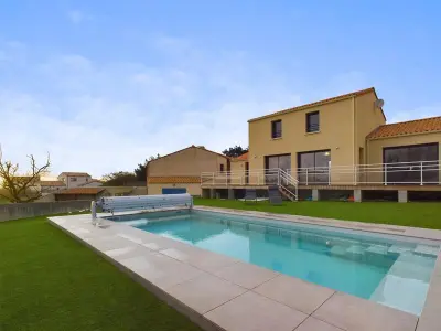 Maison à Bretignolles sur Mer, A 350m de la plage maison pour 7 avec piscine - N°1038542