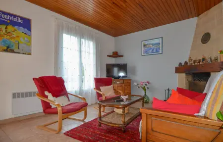 Location Maison 6 personnes à Fontvieille - Photo 2