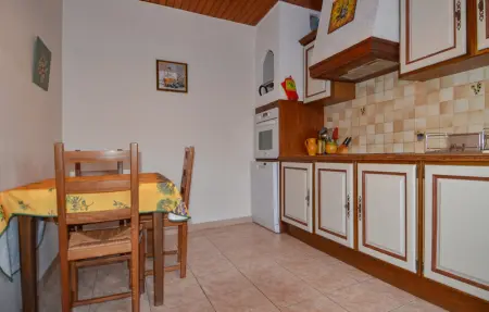 Location Maison 6 personnes à Fontvieille - Photo 10