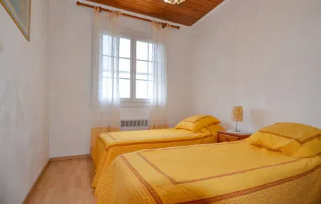 Location Maison 6 personnes à Fontvieille - Photo 13