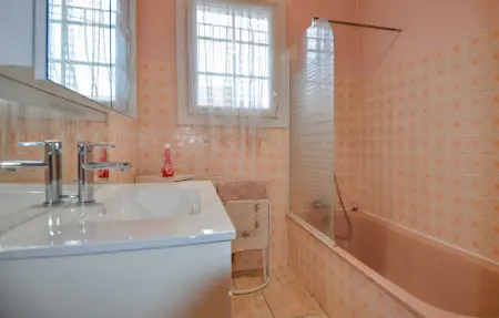 Location Maison 6 personnes à Fontvieille - Photo 15