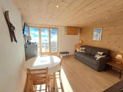 Appartement à Montgenèvre, Studio rénové pour 4 personnes - Balcon, Sud, Parking - L1038645