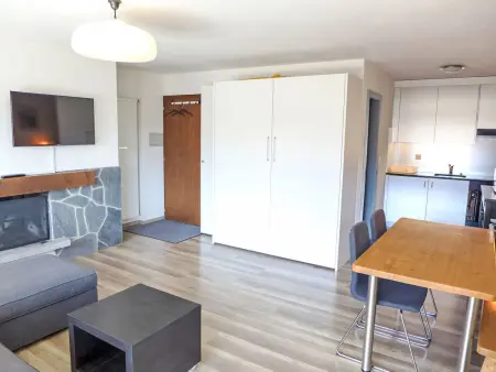 Rond-Point Apt. 17, Appartement 4 personnes à Crans Montana - Photo 8