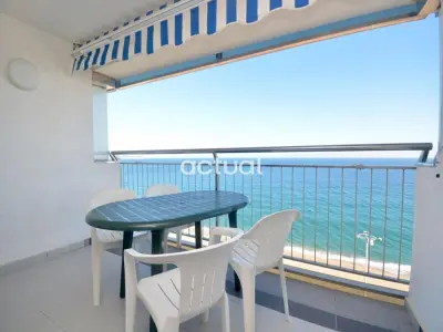 Appartement à Platja d'Aro, Appartement en bord de mer avec terrasse et WIFI - L1038801