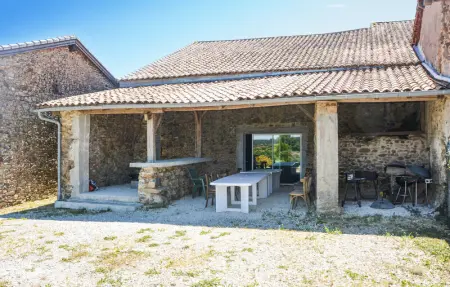 Location Maison 8 personnes à Bussière Badil - Photo 17