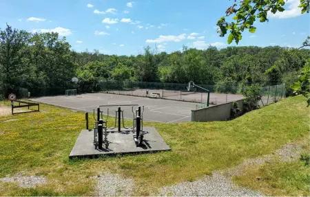 Location Maison 5 personnes à Somme Leuze - Photo 11