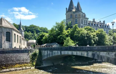 Location Maison 5 personnes à Somme Leuze - Photo 14
