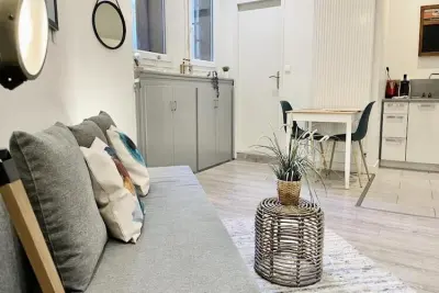 Appartement à Grenoble, | Le Pradel🌴 | Quartier Championnet | Hypercentre - L1040715