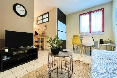 Appartement à Grenoble, | Le Félix 🌞 | Proche Gem, Gare | Tout équipé FR-38000-13 N°1040718