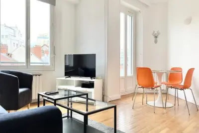 Appartement à Grenoble, | Le Prestigieux ⭐ | Gambetta | Renové - N°1040733