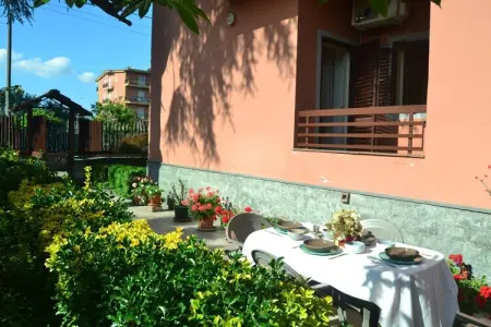 Casa Rosada, Maison de vacances confortable avec jardin à Pompéi - Photo 20