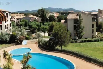 Appartement à SIX FOURS LES PLAGES, Résidence Jardins D Azur C - L1043805