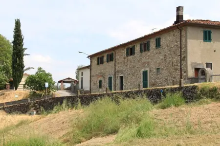 La Casa dei Due Olivi, Demeure de ferme avec piscine et charme toscan - Photo 10