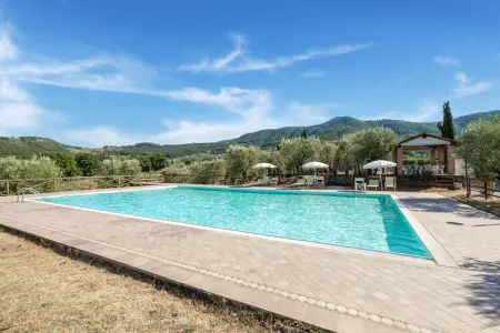 La Casa dei Due Olivi, Demeure de ferme avec piscine et charme toscan - Photo 20