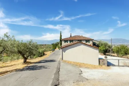 La Casa dei Due Olivi, Demeure de ferme avec piscine et charme toscan - Photo 33